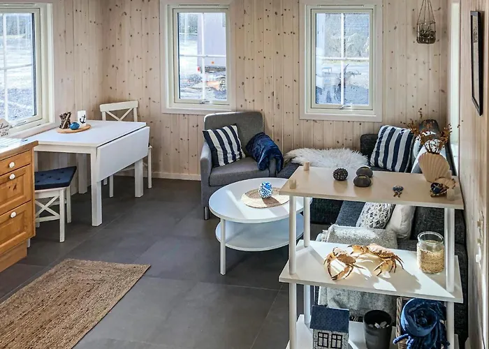 Сasa de vacaciones Gorgeous In With Kitchen Lyngdal